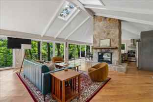 3 Steffen Point Hts - Photo 1 of 1