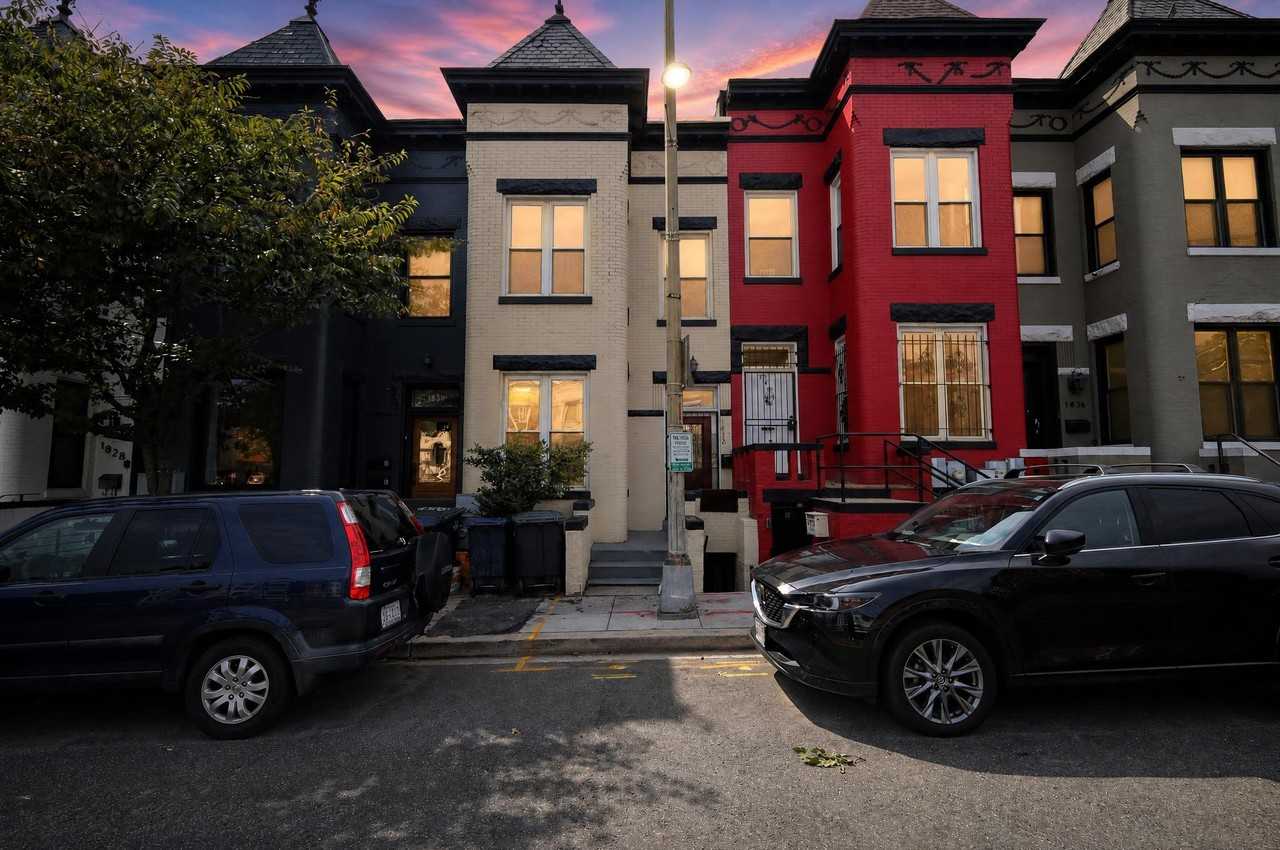 1832 N Capitol St Nw #1 - Photo 2 of 15