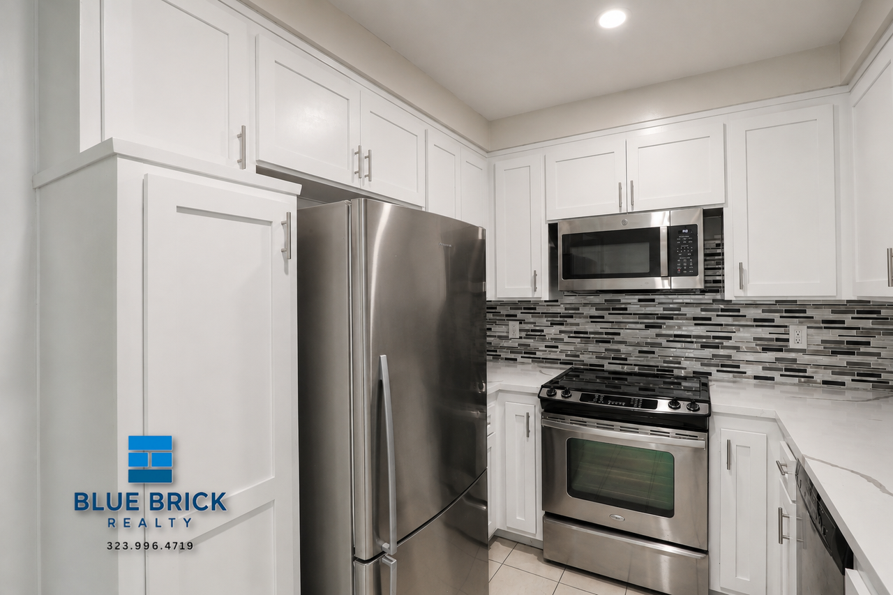 901 Ocean Ave, Santa Monica, CA - Photo 5 of 50