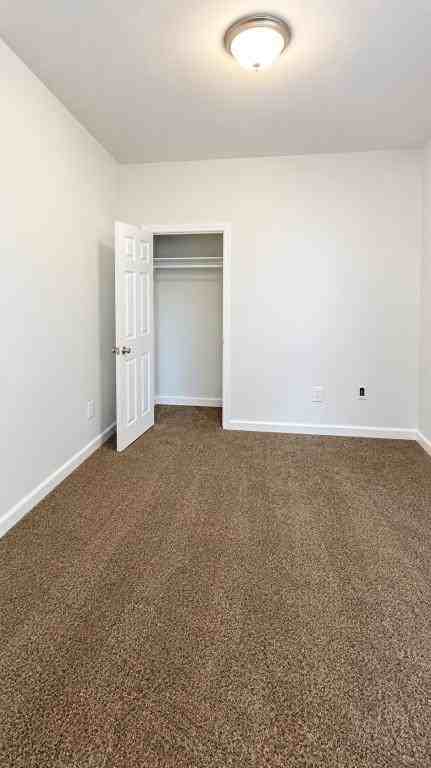 126 W Potomac St - Photo 3 of 7