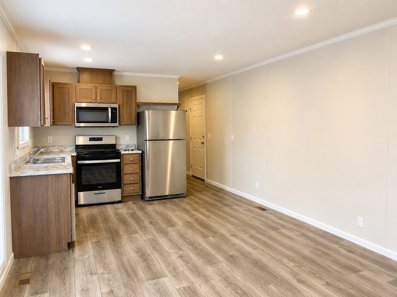 11440 Oakgrove Dr #81 - Photo 4 of 17