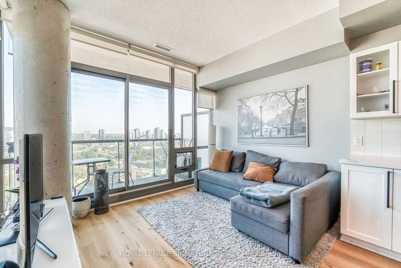 33 Mill Street #2308 - Photo 3 of 12