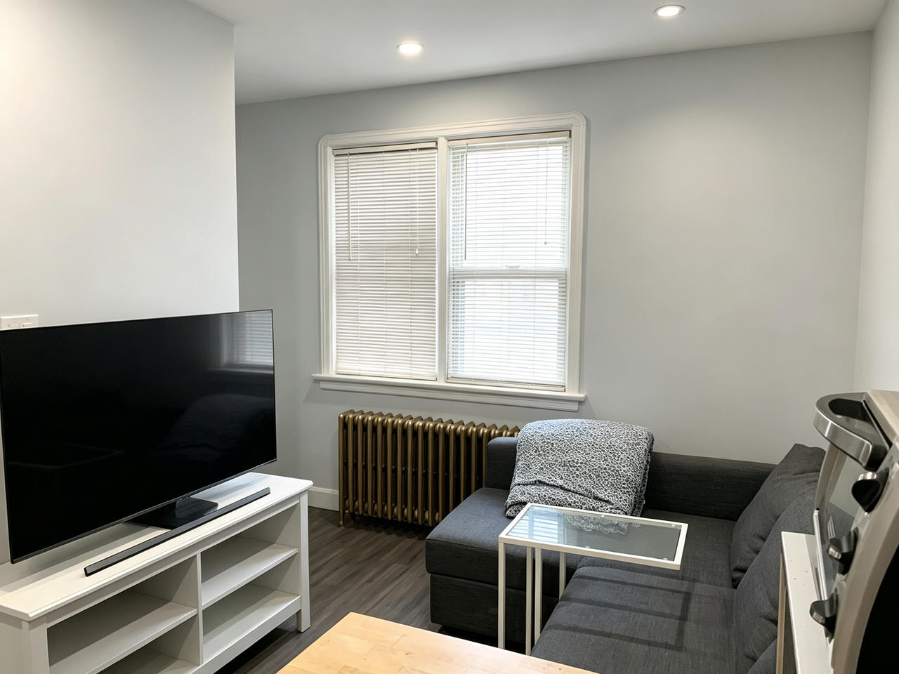 College St & Palmerston Ave #1 - Photo 3 of 6