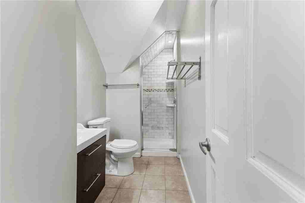 132 S Angell St ##3 - Photo 5 of 22