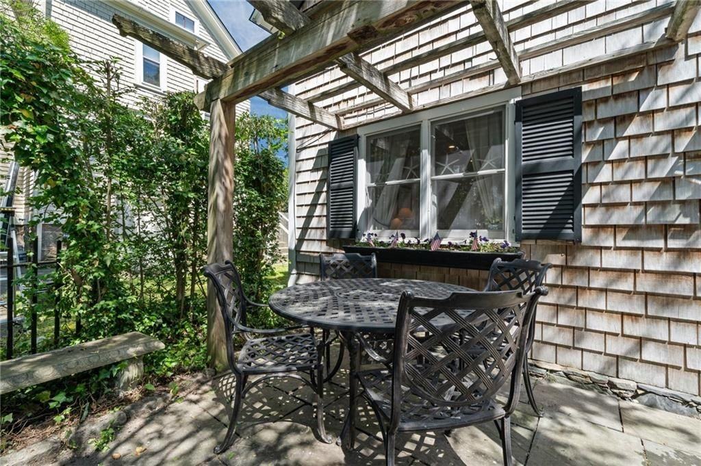 2 Lasalle Pl - Photo 2 of 21