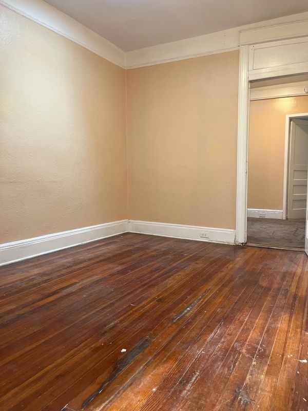 220 Grant Ave ##2 - Photo 7 of 11