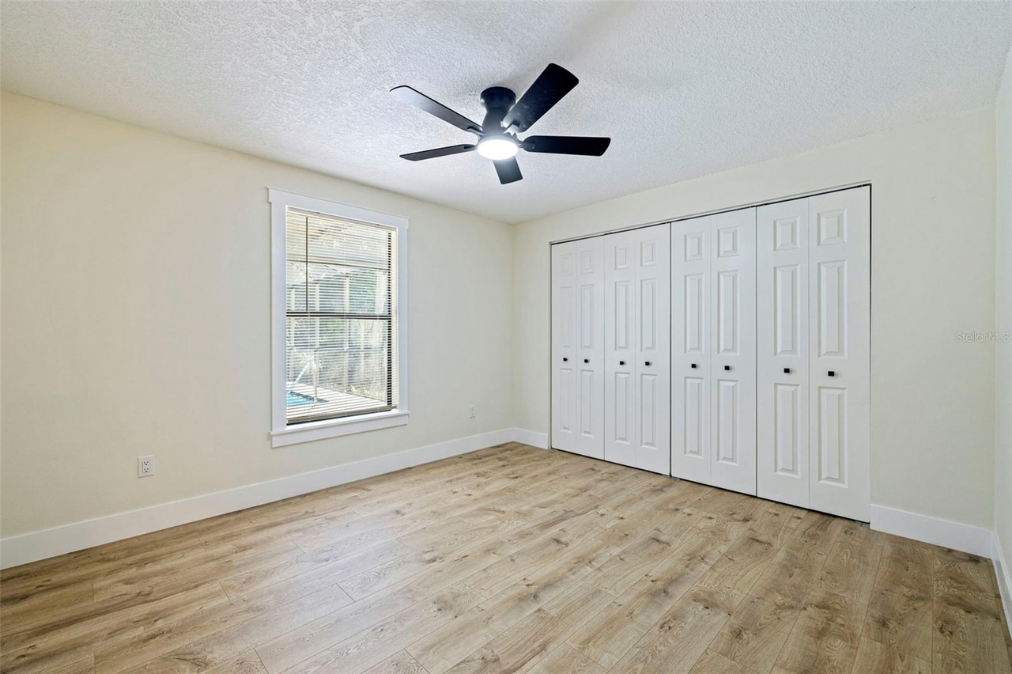 1670 Castlewood Ln - Photo 2 of 22