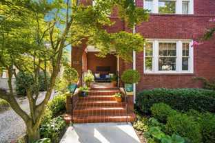 1621 Lyndhurst Ave - Photo 1 of 1