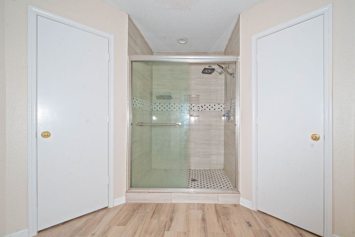 10950 Linden Gate Dr - Photo 6 of 23