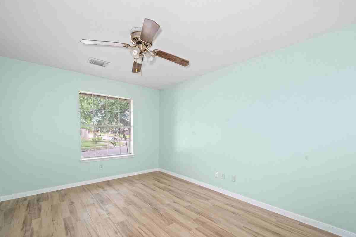 10950 Linden Gate Dr - Photo 7 of 23
