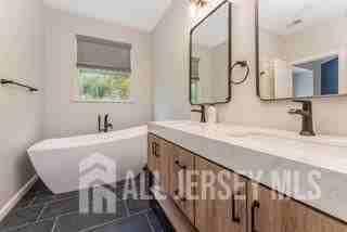 42 Pony Ln - Photo 6 of 14