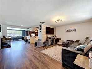 3802 Grayton Dr - Photo 3 of 18