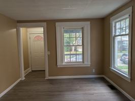 featured image of 145 Glendale Park ##147