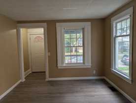 145 Glendale Park ##147 - Photo 1 of 1