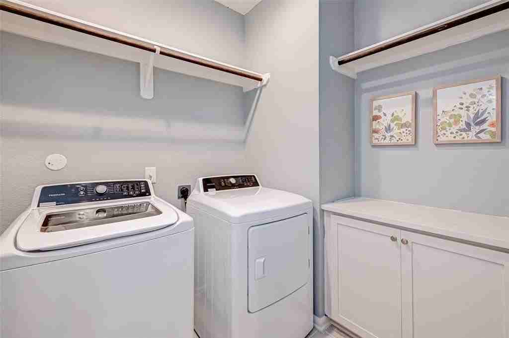 5542 Sallow Bay Ln - Photo 3 of 16