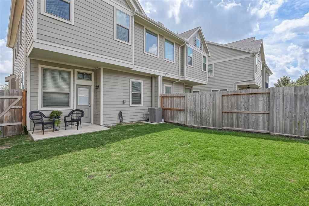 5542 Sallow Bay Ln - Photo 6 of 16