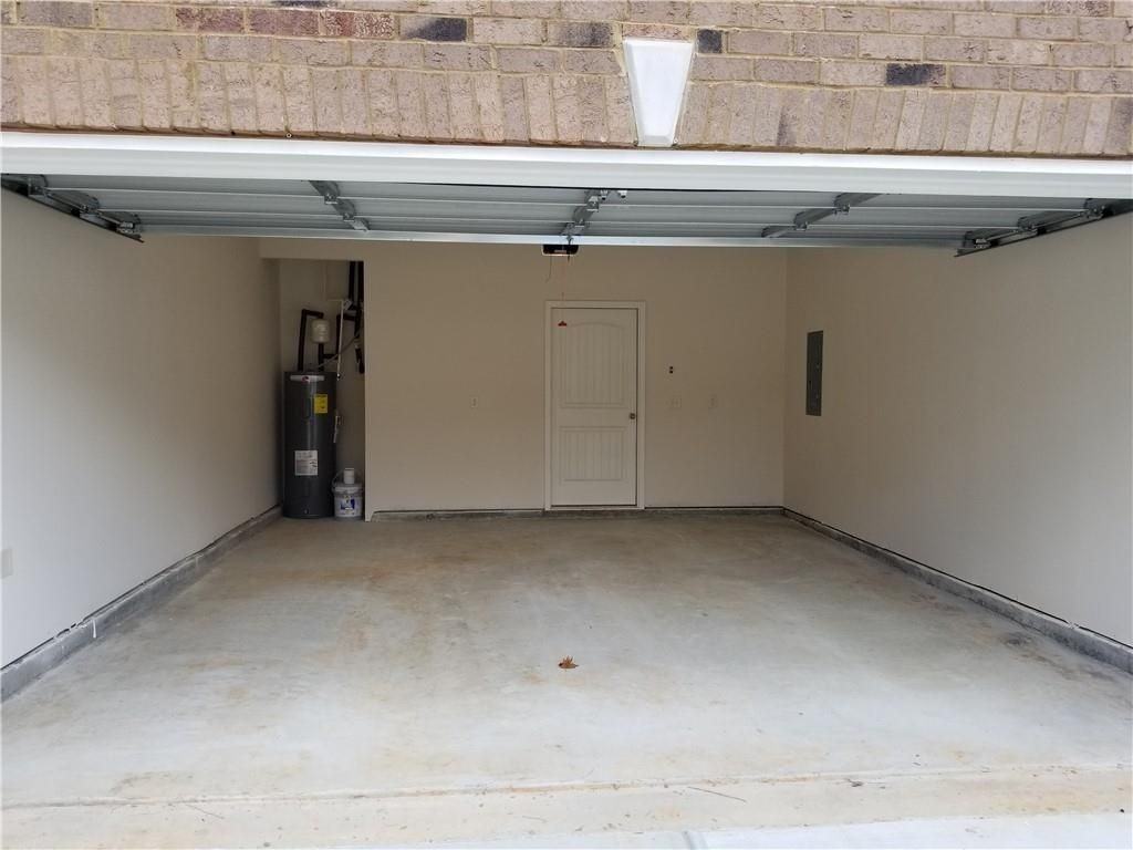 259 Green Bridge Ct - Photo 3 of 19