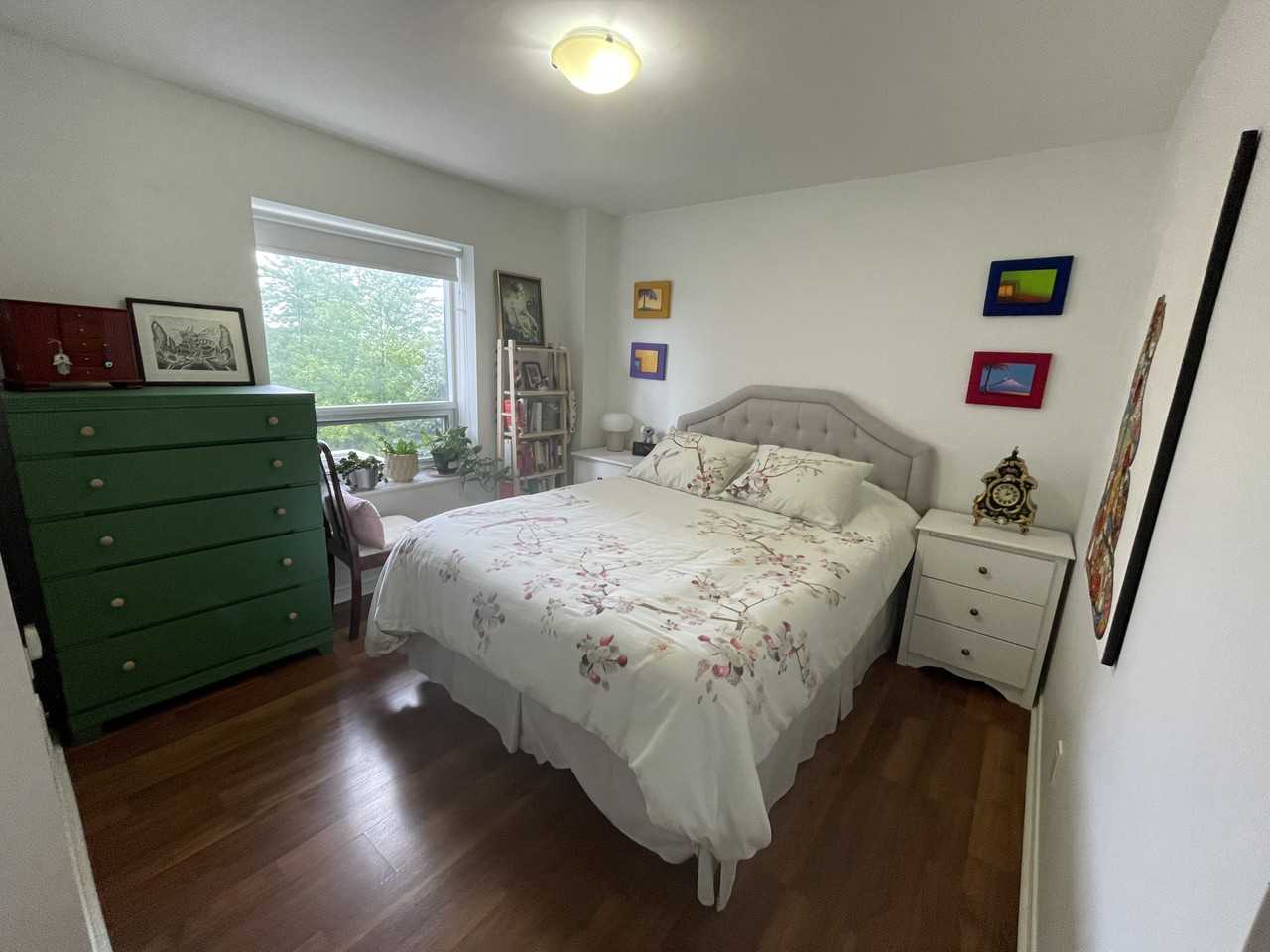 61 Heintzman Street - Photo 5 of 19