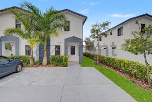 1225 Nw 9th Ave - Photo 1 of 1