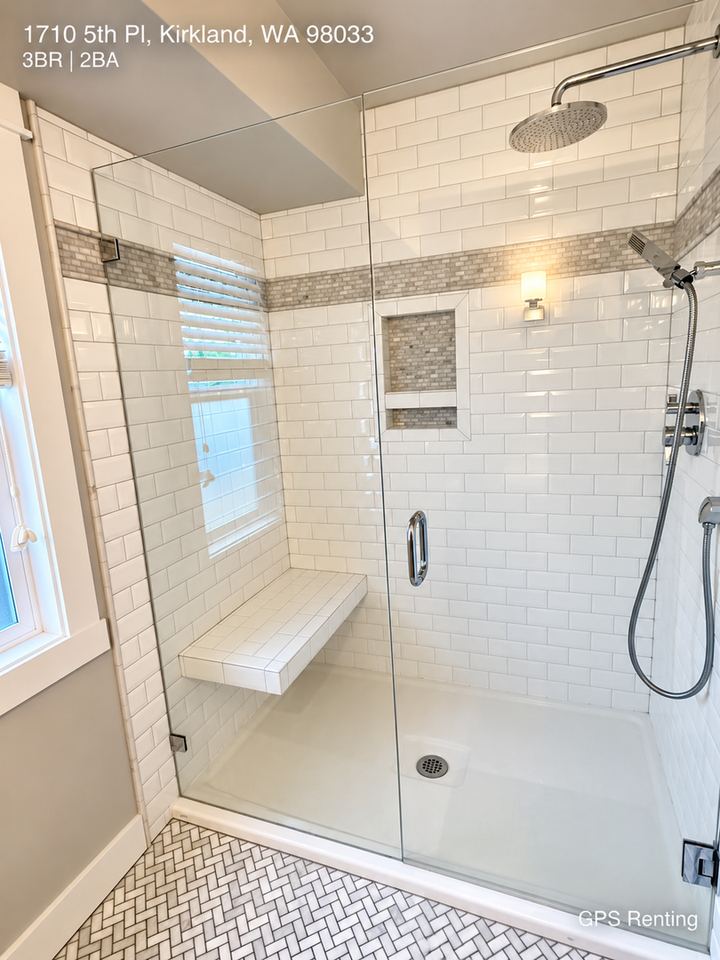 1710 5th Pl - Photo 7 of 17
