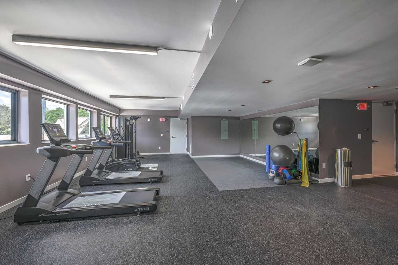Solo Miami Residences - Photo 5 of 40