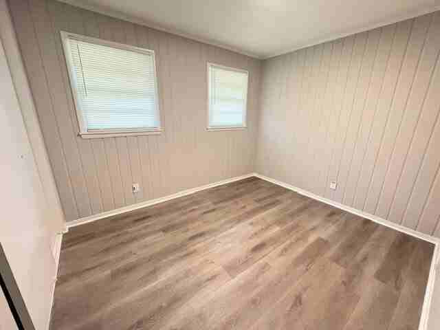 3674 Windemere Dr - Photo 6 of 9