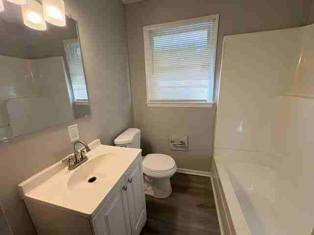3674 Windemere Dr - Photo 7 of 9