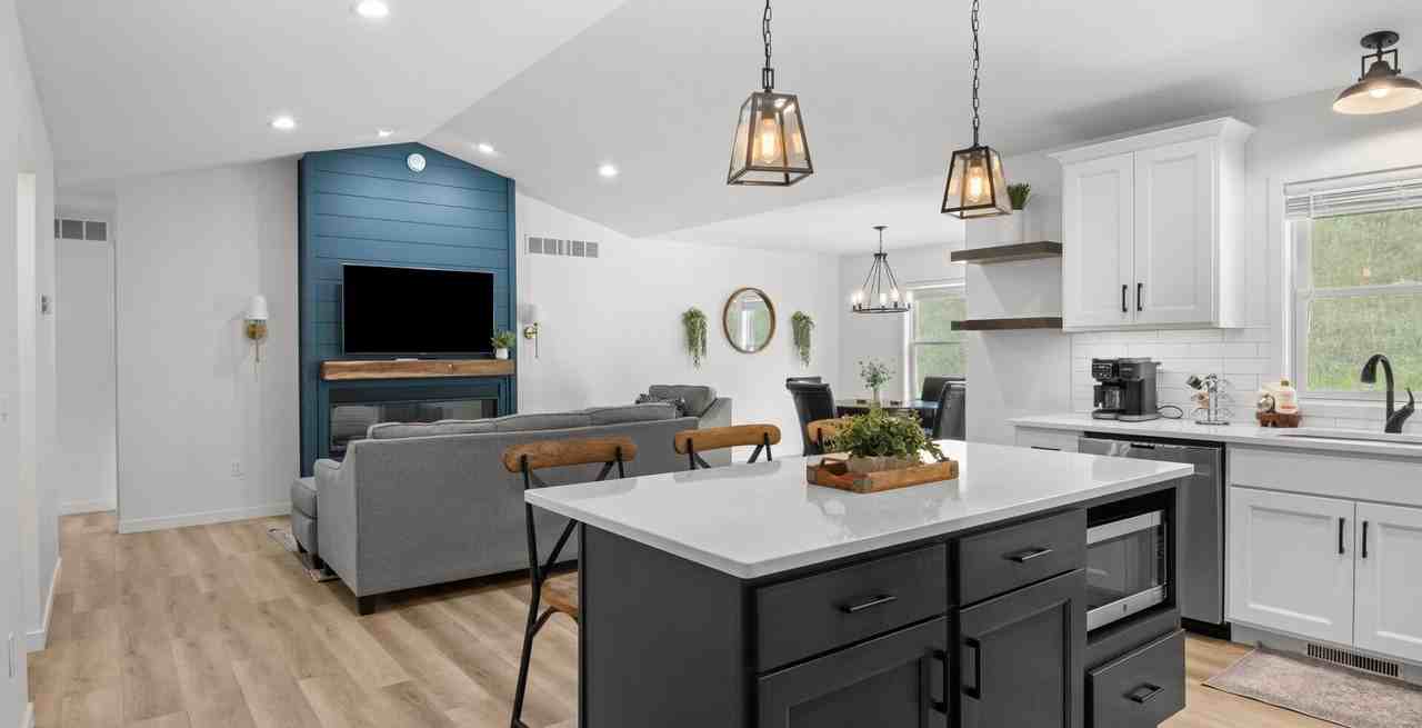 5905 Bunker Hill Rd - Photo 5 of 24