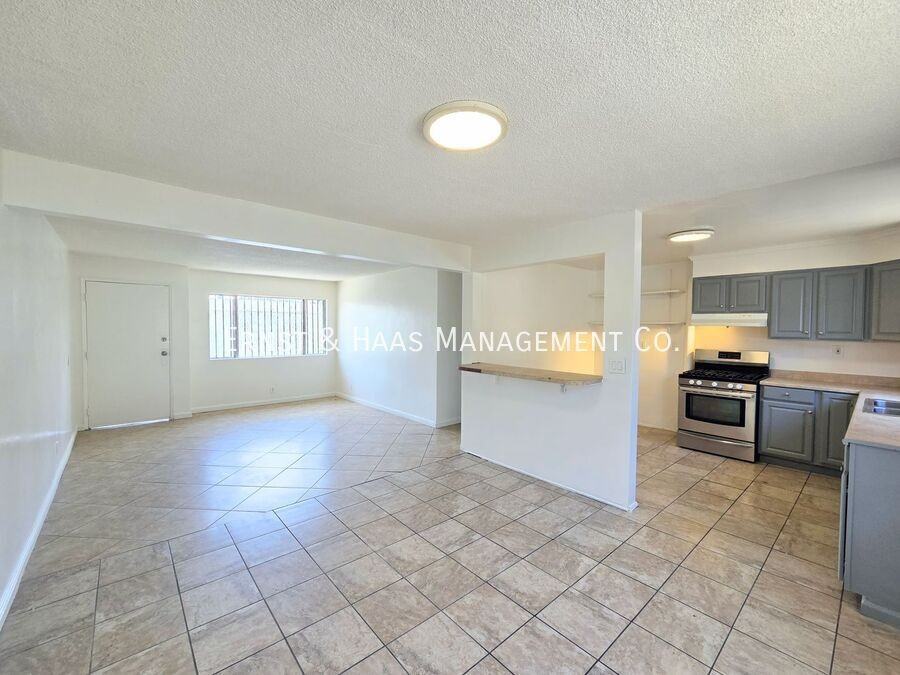 1330 Walnut Ave #03 - Photo 5 of 15