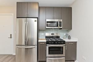 featured image of 1552 N North Park Ave #704