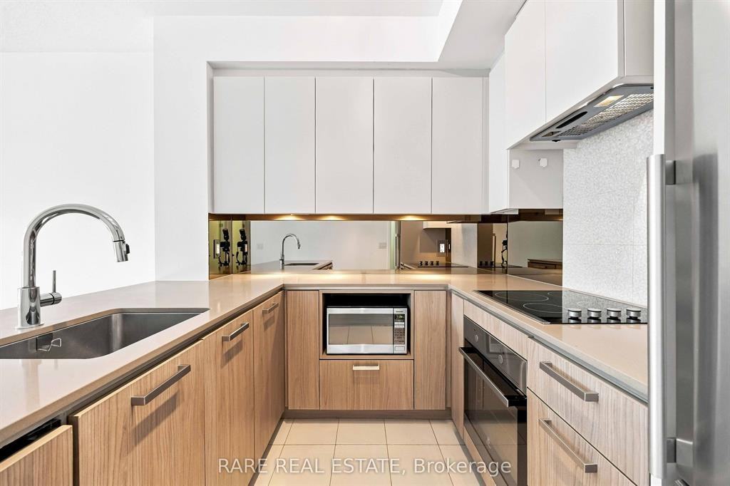1830 Bloor Street West #206 - Photo 5 of 16
