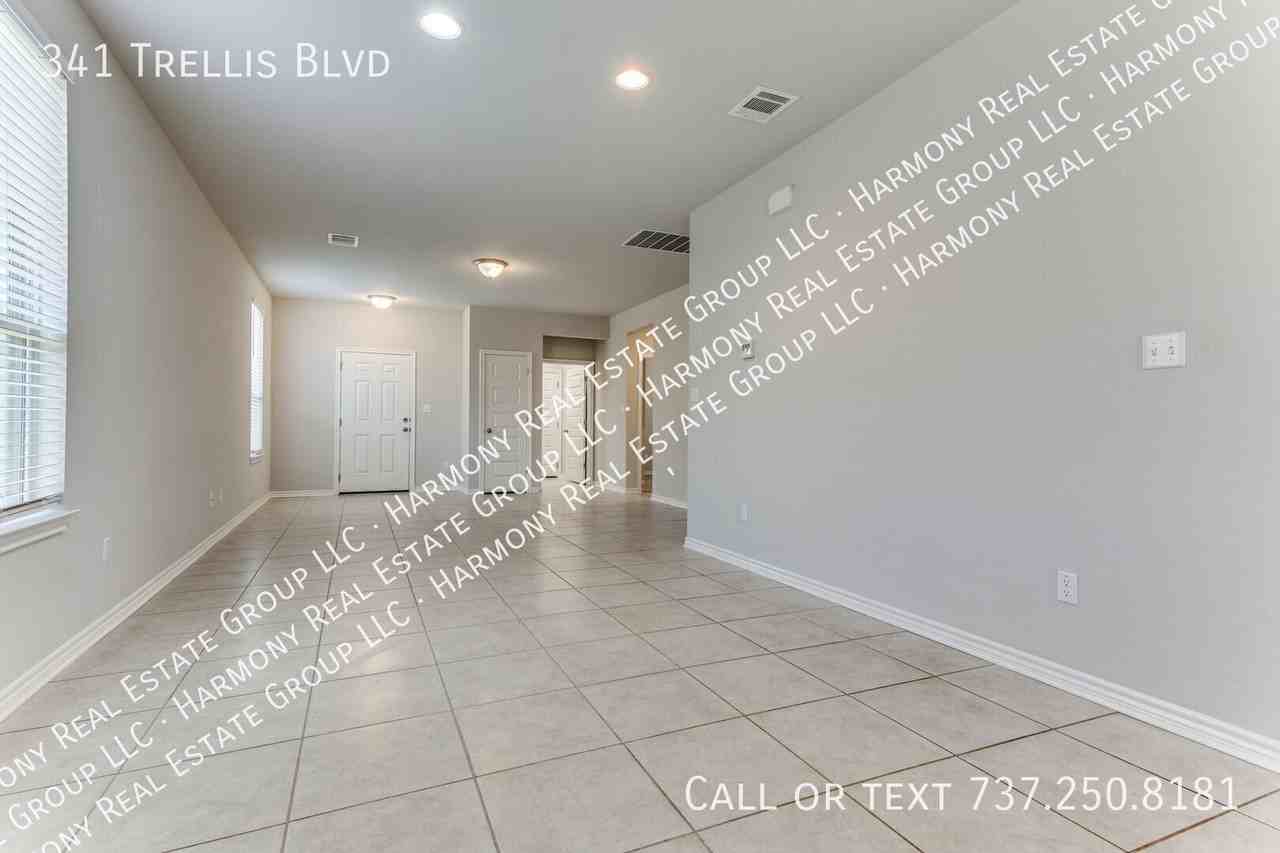 341 Trellis Blvd - Photo 5 of 25