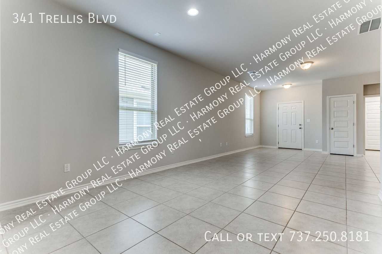 341 Trellis Blvd - Photo 6 of 25