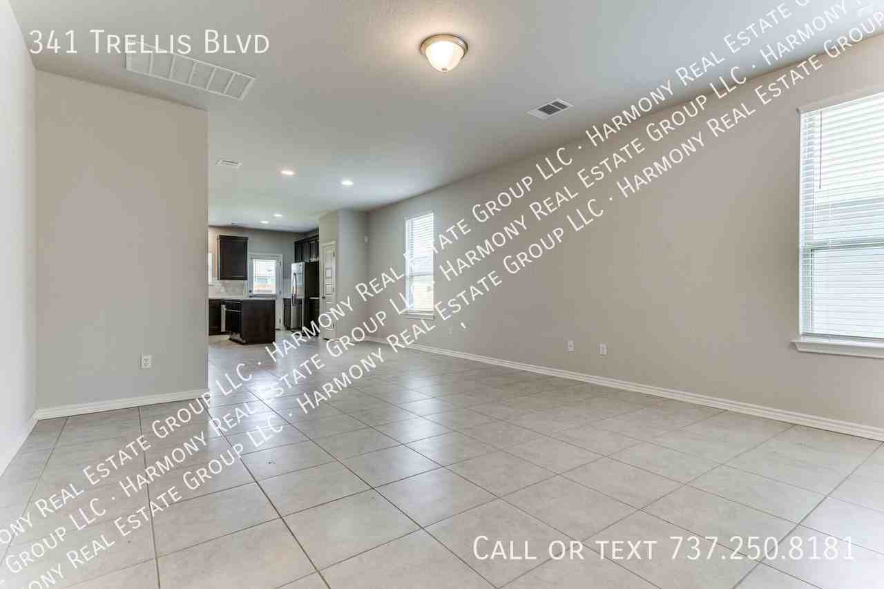 341 Trellis Blvd - Photo 7 of 25