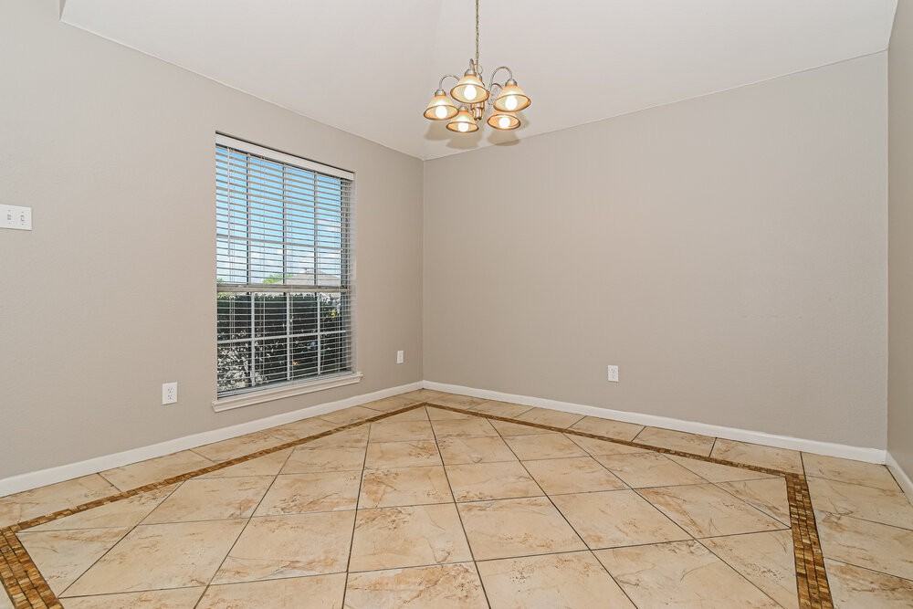 1000 Chelsea Dr - Photo 6 of 16