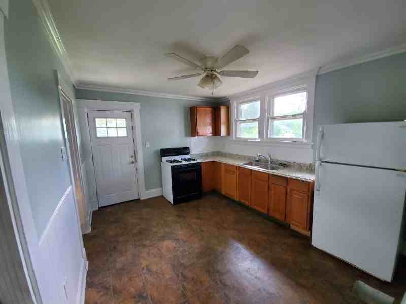 4609 Whetsel Ave - Photo 4 of 9