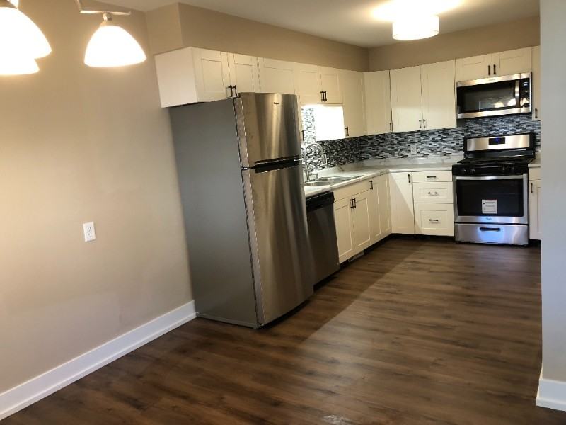 114Th W. 14Th St. - Photo 4 of 10