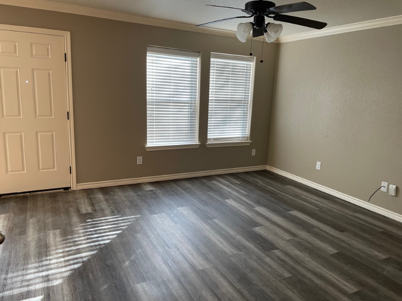 106 W Adair St - Photo 5 of 19