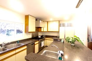 923 Green St - Photo 1 of 1