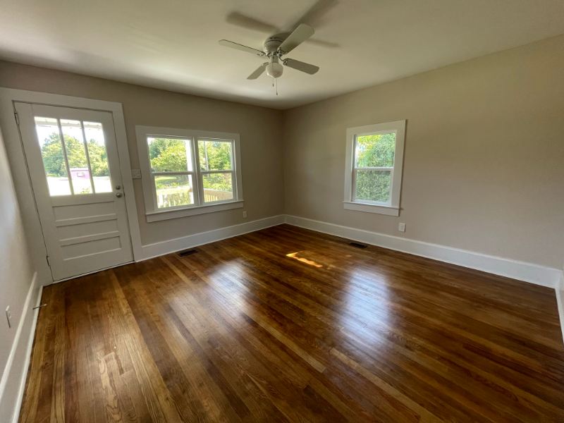 267 Goshen Rd - Photo 4 of 17