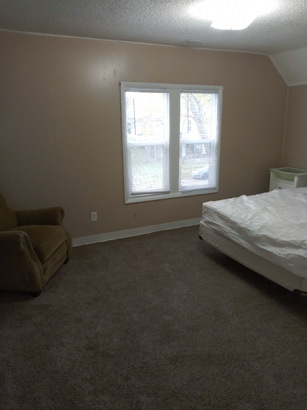 1912 Banks Ave #2 - Photo 5 of 14