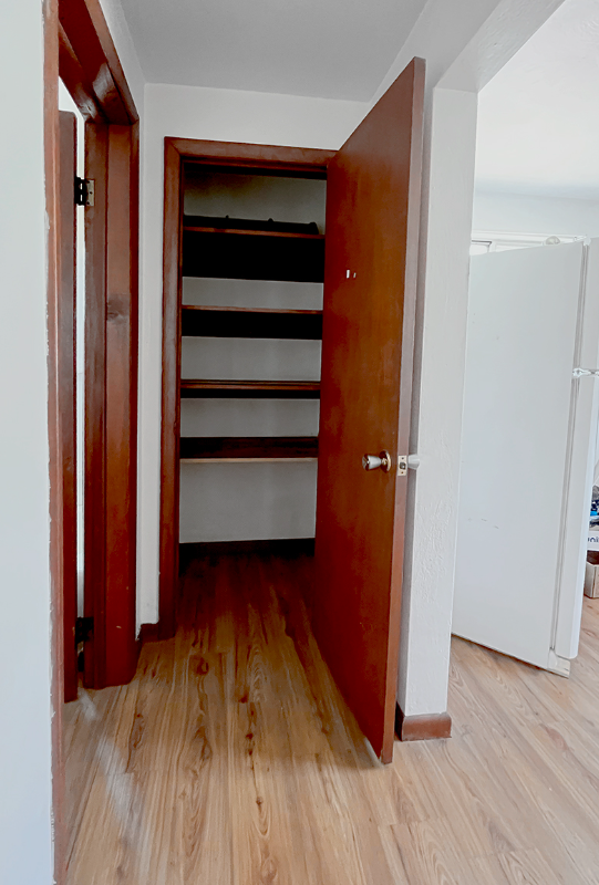 569 Pike St #C - Photo 4 of 12