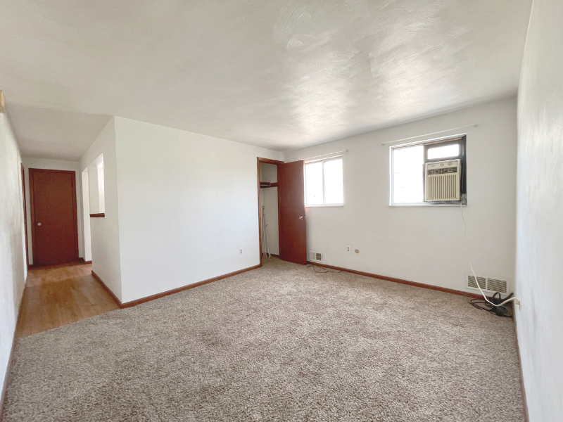 569 Pike St #C - Photo 5 of 12