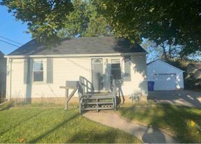 1311 N Charlotte St - Photo 1 of 1