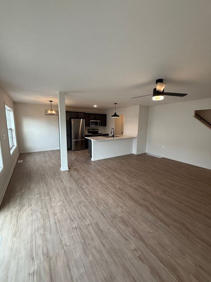 56 Arthurian Way - Photo 4 of 15