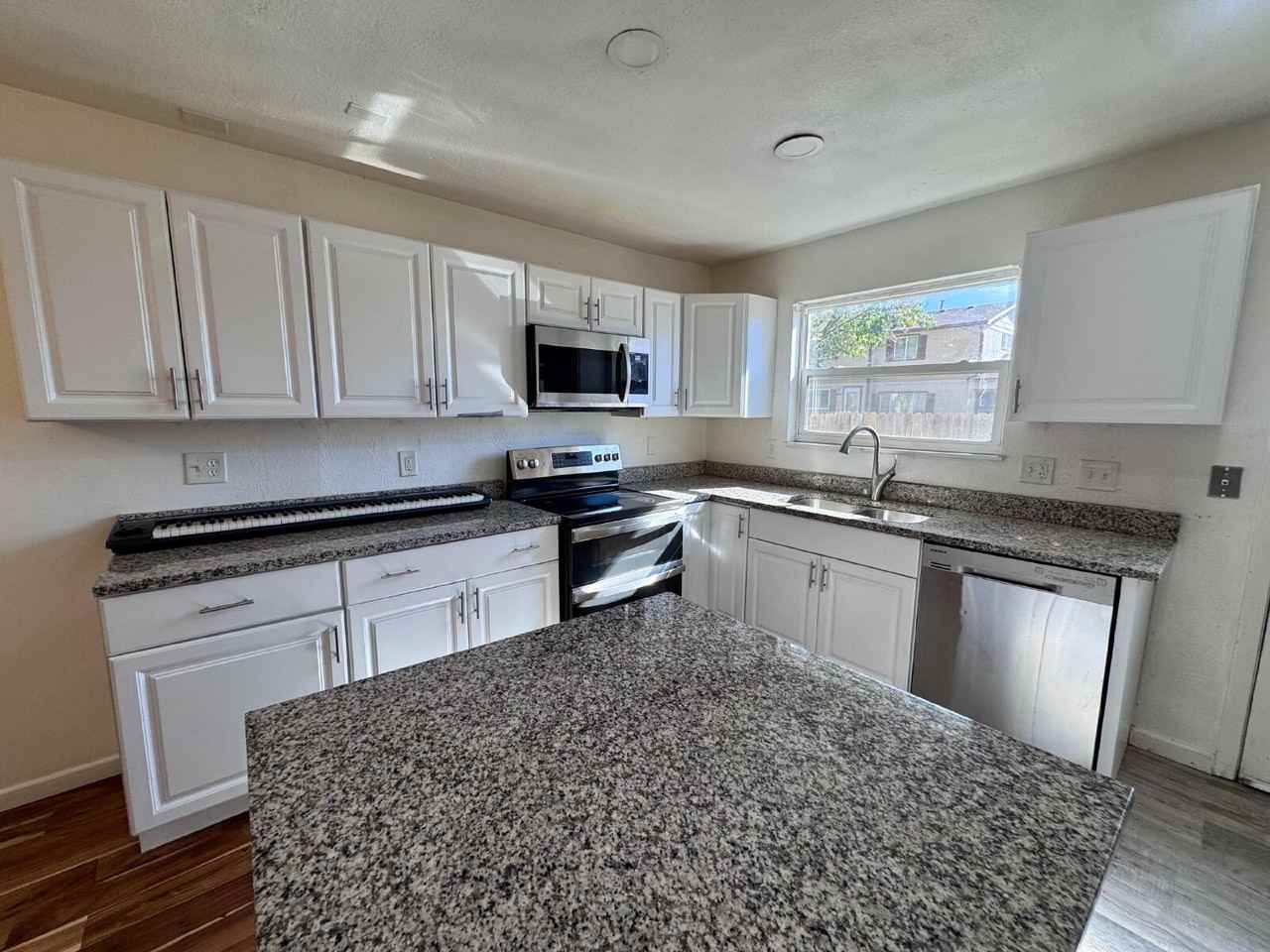 2507 Rainbow Dr #55 - Photo 6 of 19