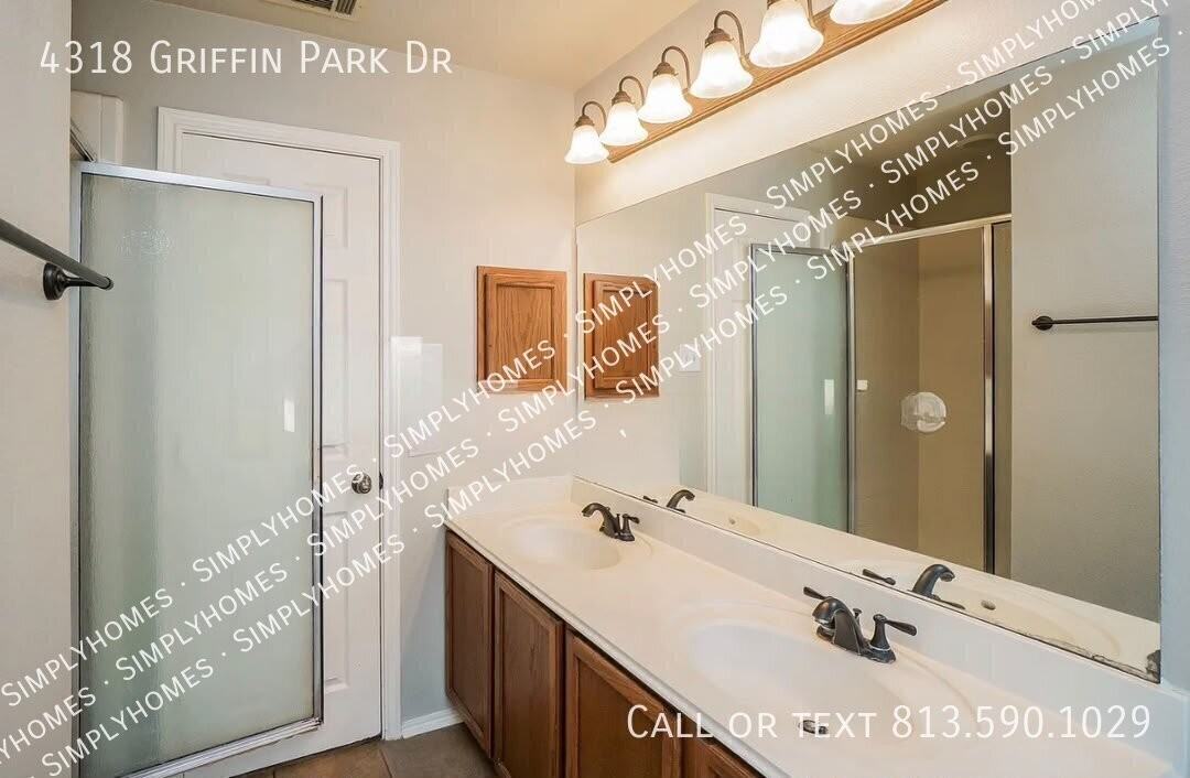 4318 Griffin Park Dr - Photo 7 of 12