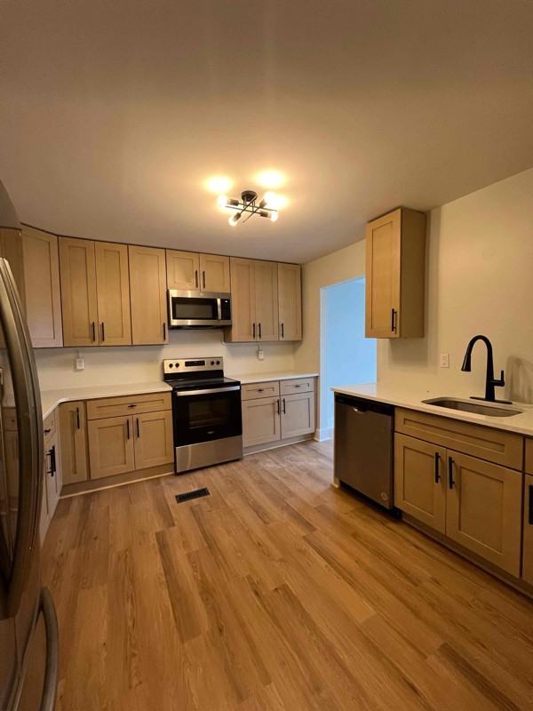 131 Pinedale St #A - Photo 4 of 20