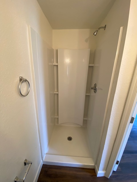 317 N 17th Dr #5 - Photo 6 of 8