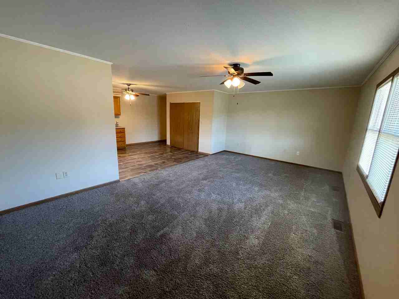 515 Franklin St - Photo 2 of 13